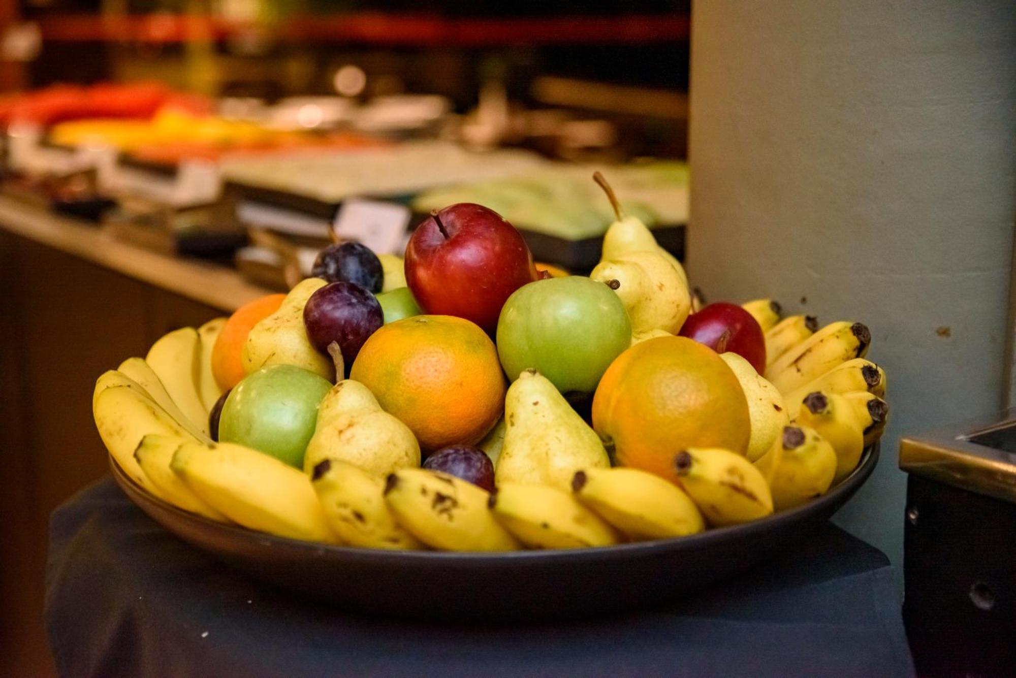 Hotel Royal Tulip Brasilia Alvorada Extérieur photo Fruit salad